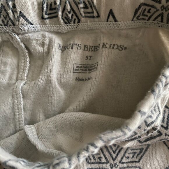 Burt's Bees Kids Snowflake Pajama Set Child's 5T - Picture 16 of 16
